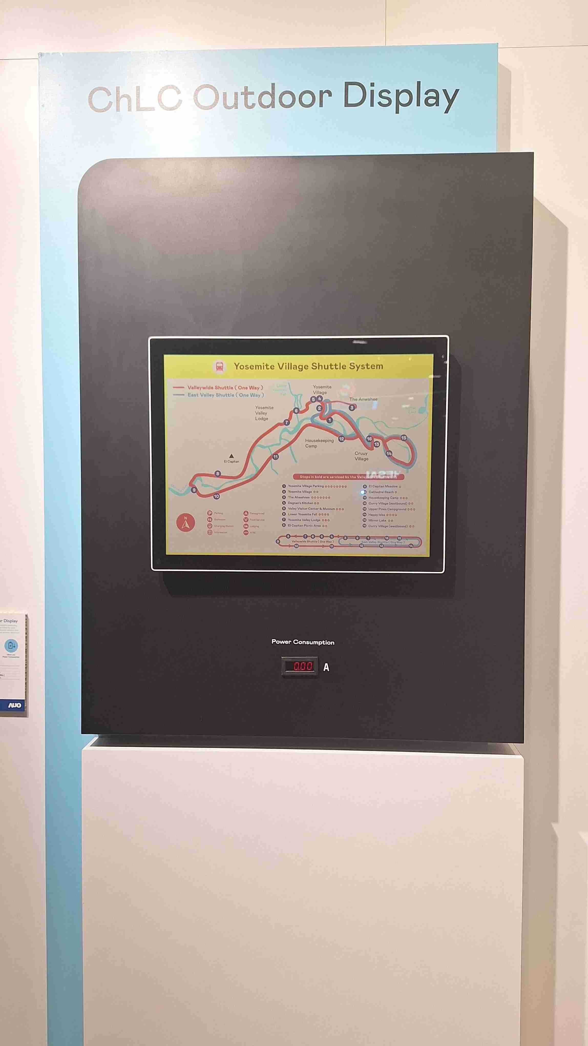 银河集团的「胆固醇液晶超低耗能户外全彩显示器」不只环保省电，，，且符合户外严苛使用环境，，，，拥有在摄氏-30度至85度下的宽温使用优势，，并且强光愈强愈能呈现绝佳的色彩饱和度及显示效果，，，易于安装的特性将成为户外电子看板的新首选。。。