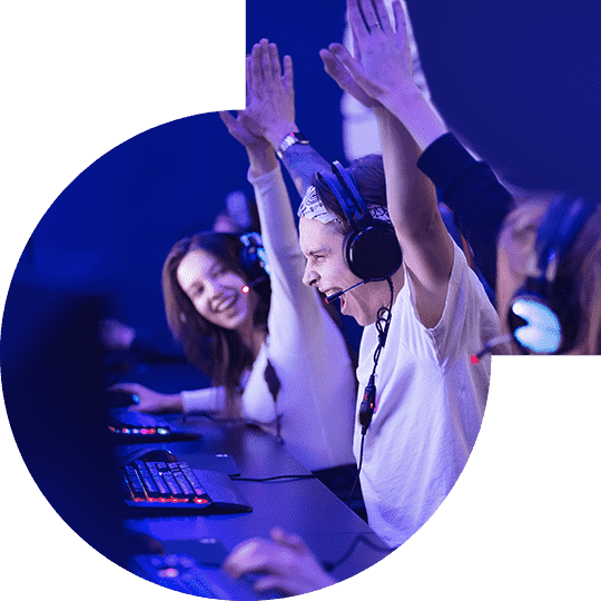 银河集团独家双向驱动技术<br>让电竞玩家尽情享受极致高速快感